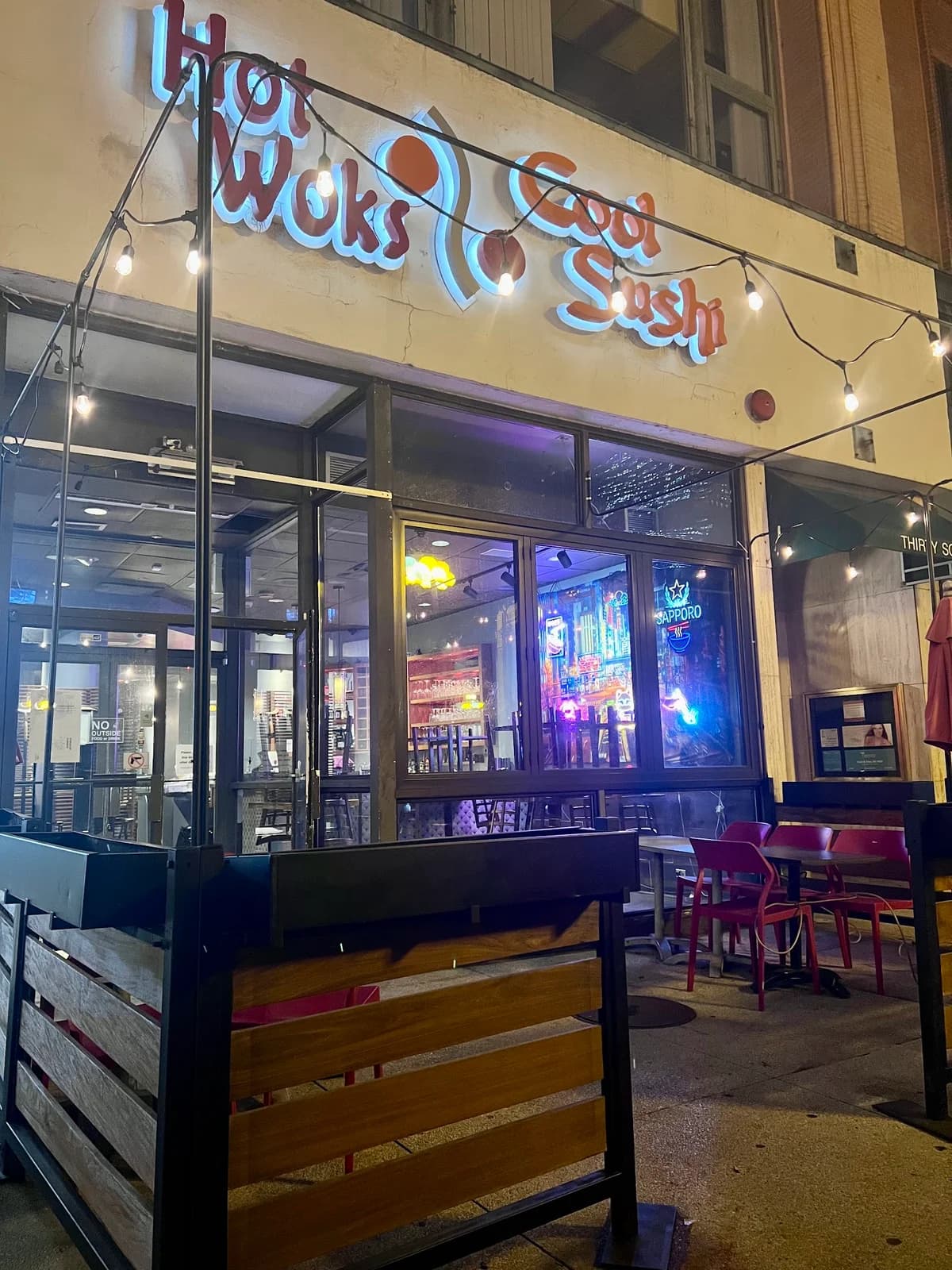Hot Woks Cool Sushi photo 2