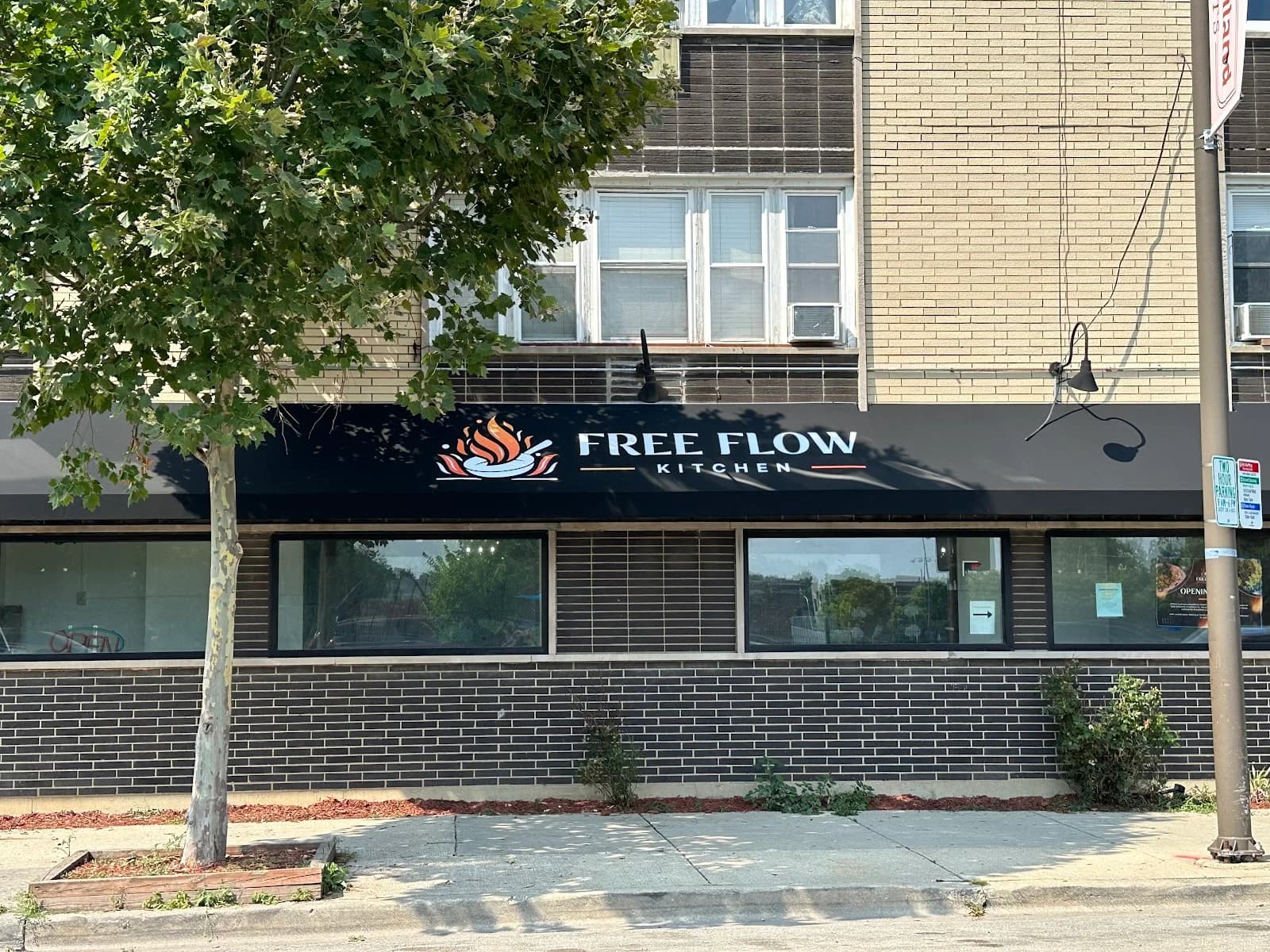 Free Flow Kitchen photo 2