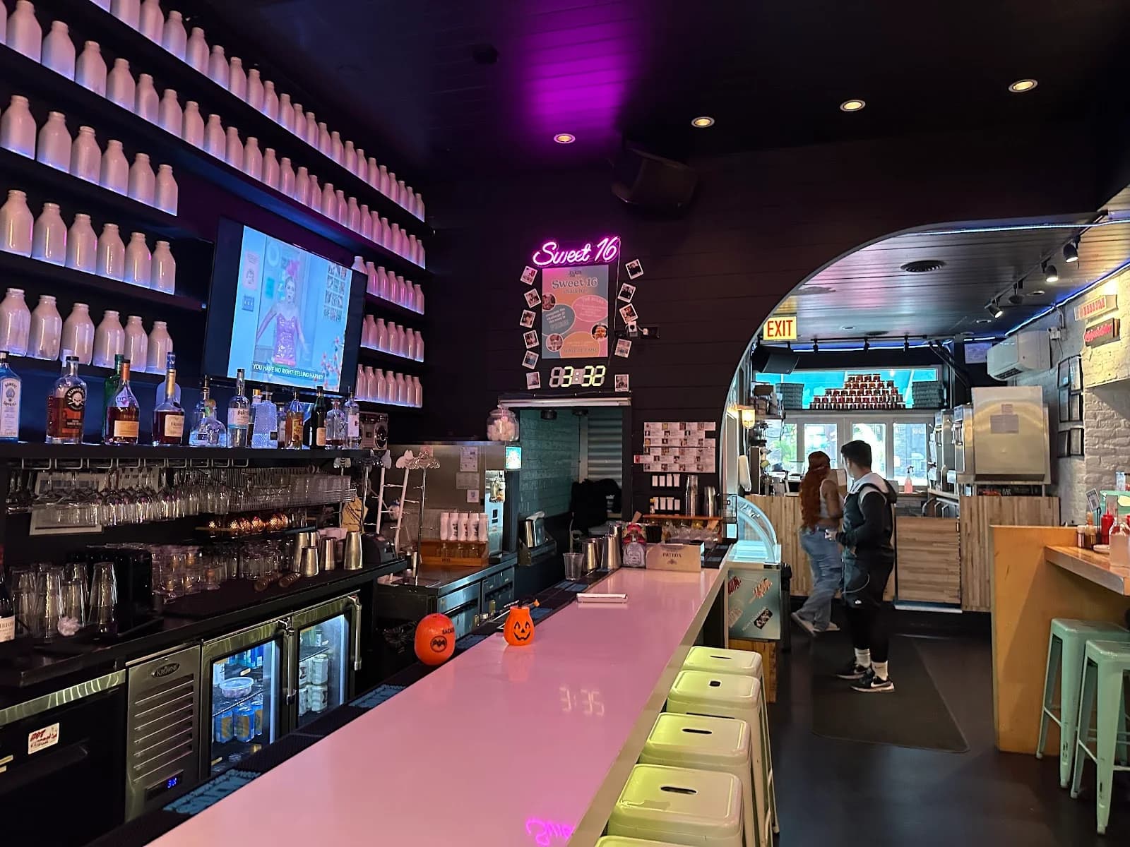 JoJo's Shake Bar - Chicago photo 2