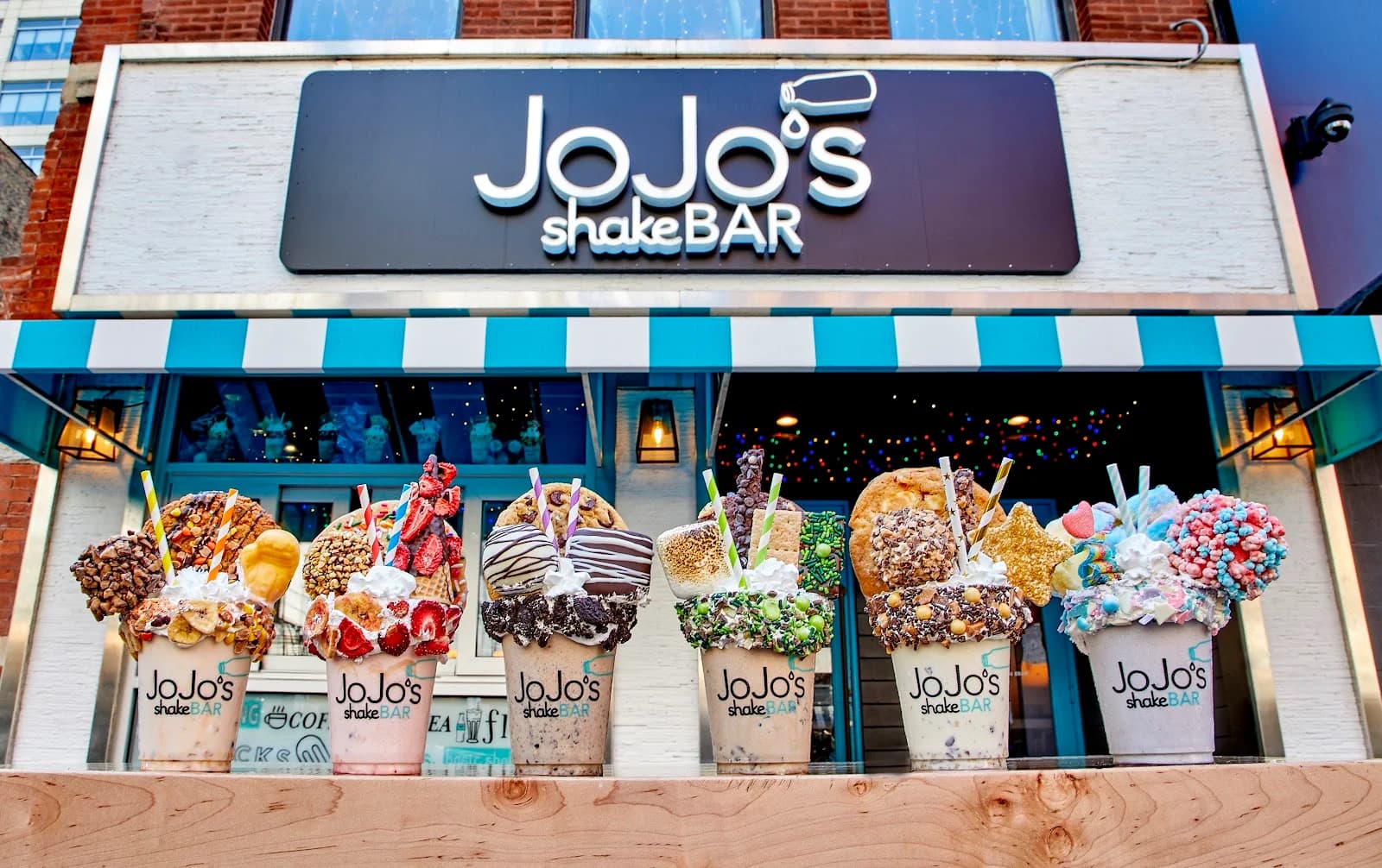 JoJo's Shake Bar - Chicago photo 6