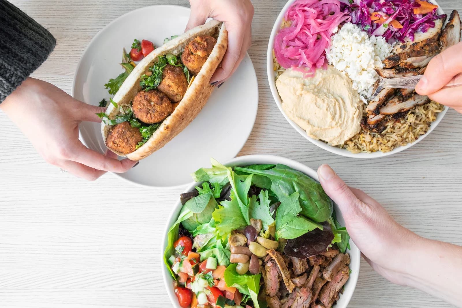 Roti Mediterranean Bowls. Salads. Pitas. photo 4