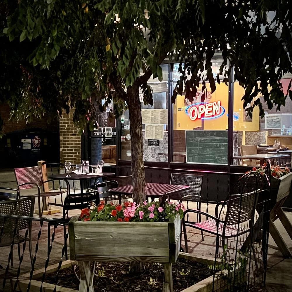 La Amistad Restaurant photo 1