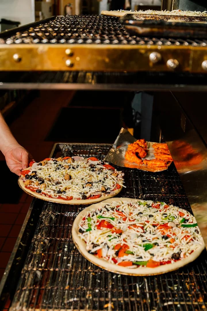Frankie's Pizza Issaquah photo 8