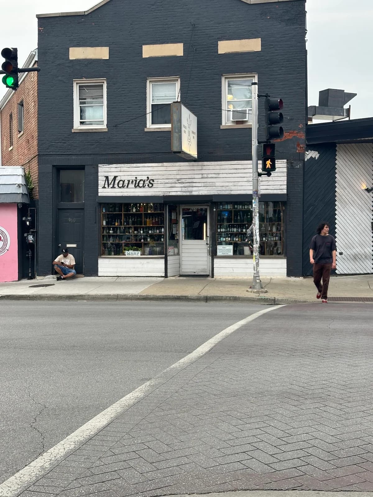 Maria's Packaged Goods and Community Bar photo 6