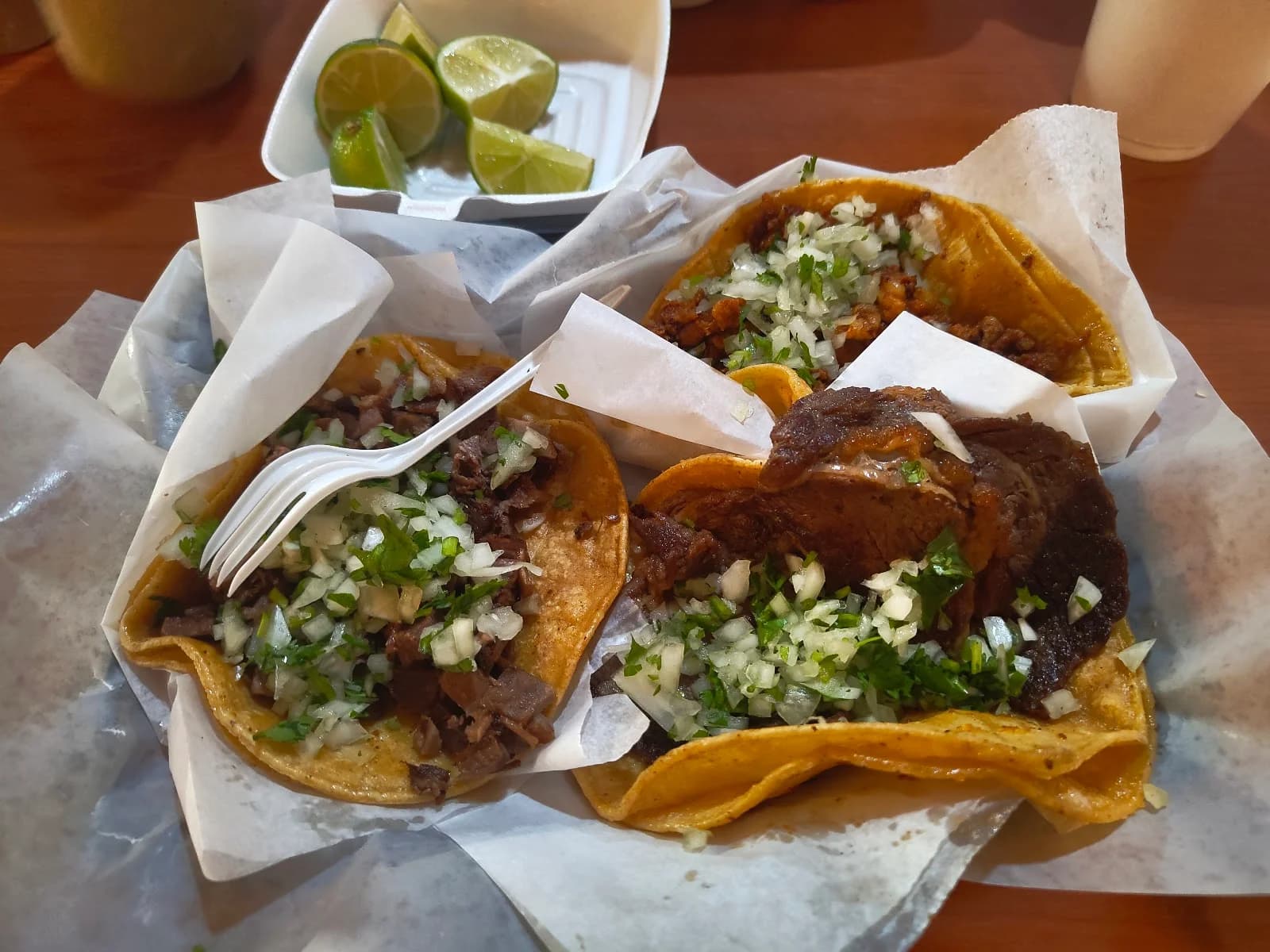 Raymond's Tacos on Damen photo 5