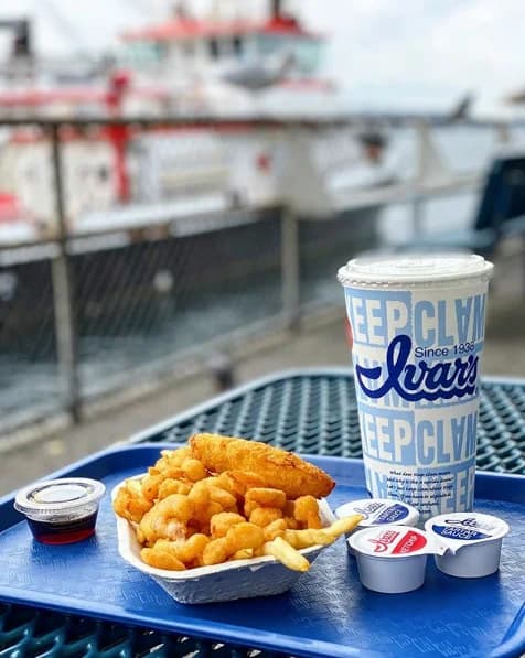 Ivar's Seafood Bar photo 7