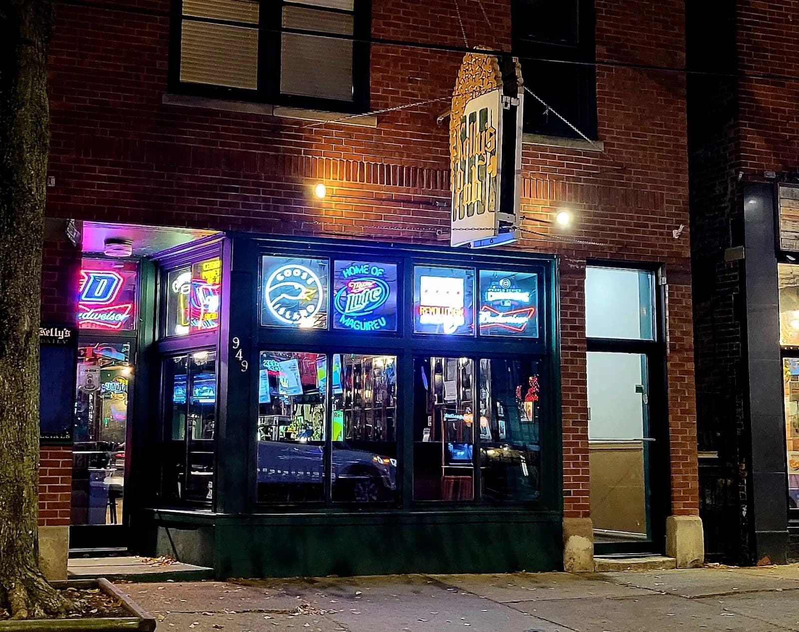 Kelly's Pub photo 3