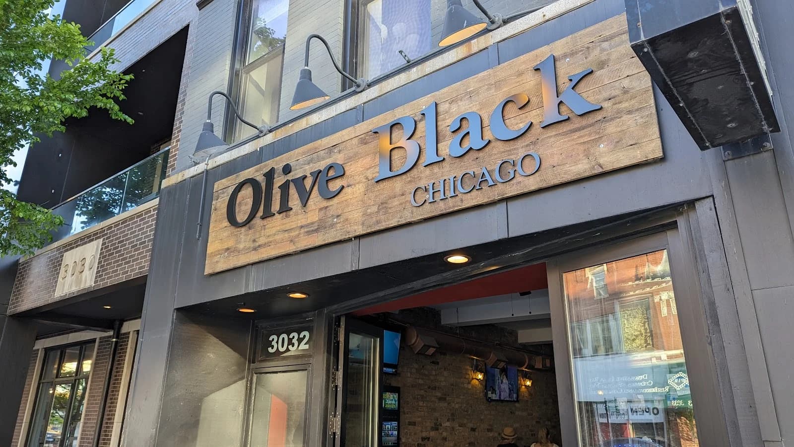 Olive Black photo 1