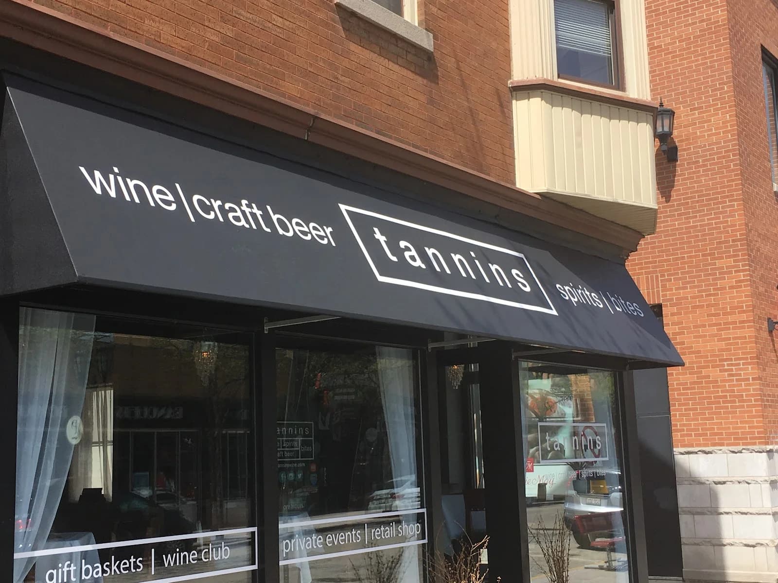 Tannins Wine Bar & Boutique photo 2