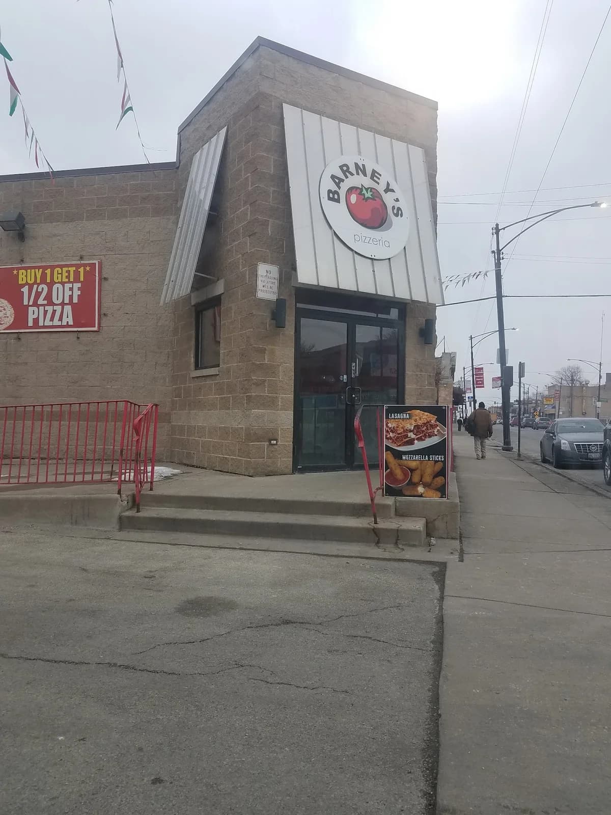 Barney's Pizza Chicago photo 3