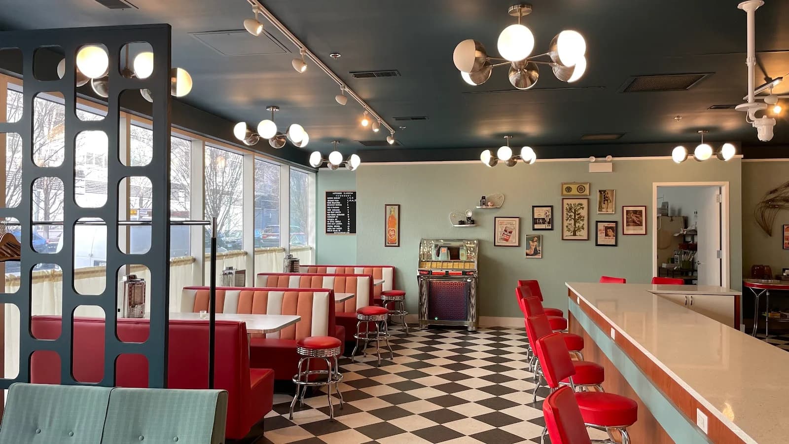 Bettie's Chicago photo 1