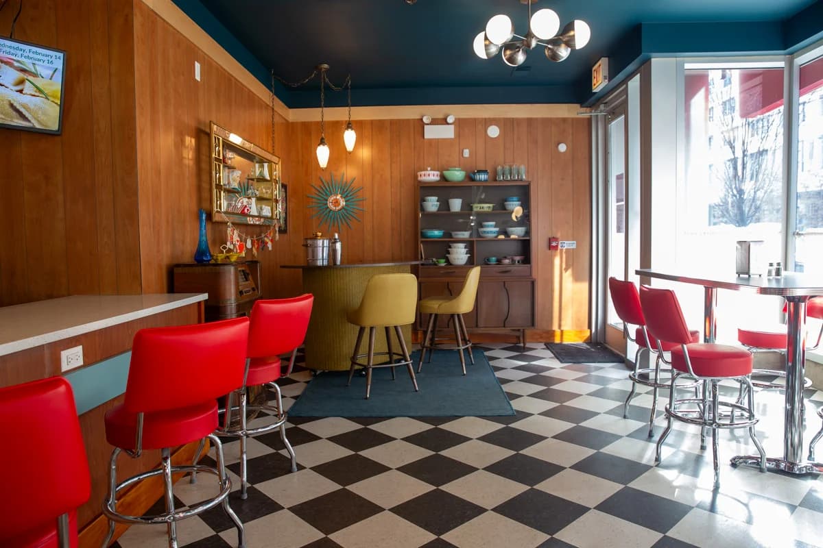 Bettie's Chicago photo 3