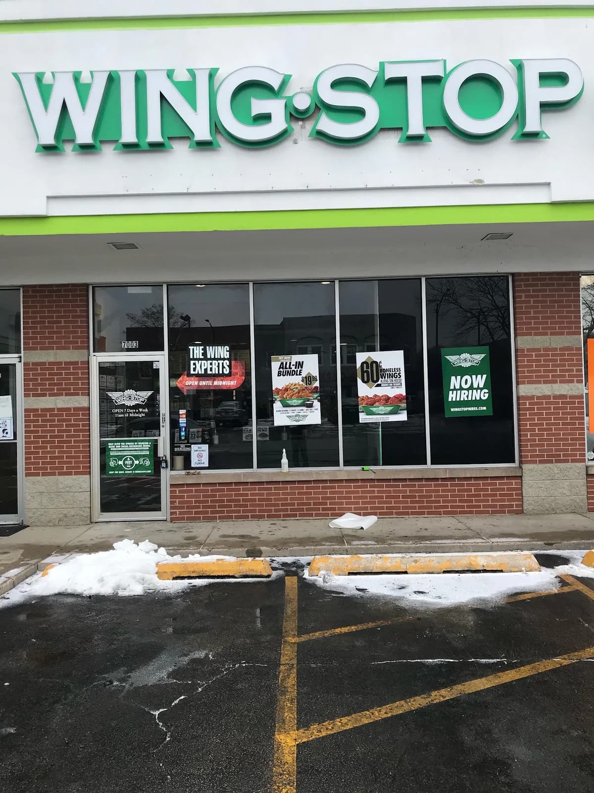 Wingstop photo 3