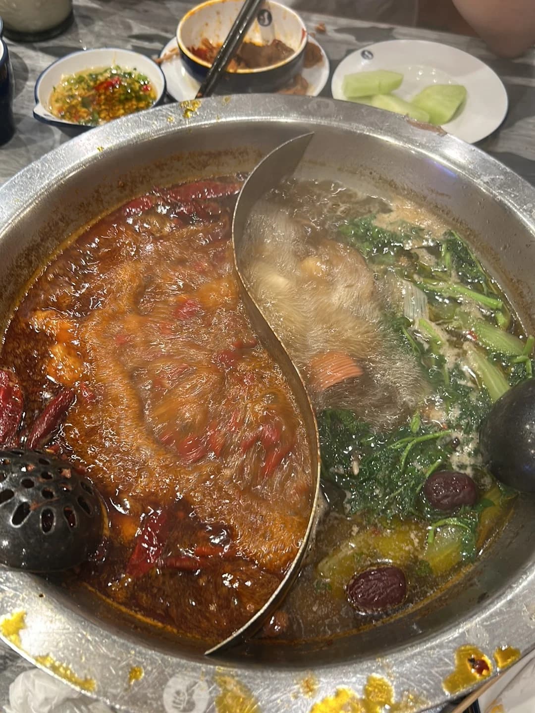 Liuyishou Hotpot(Chicago) 刘一手火锅 (芝加哥) photo 8