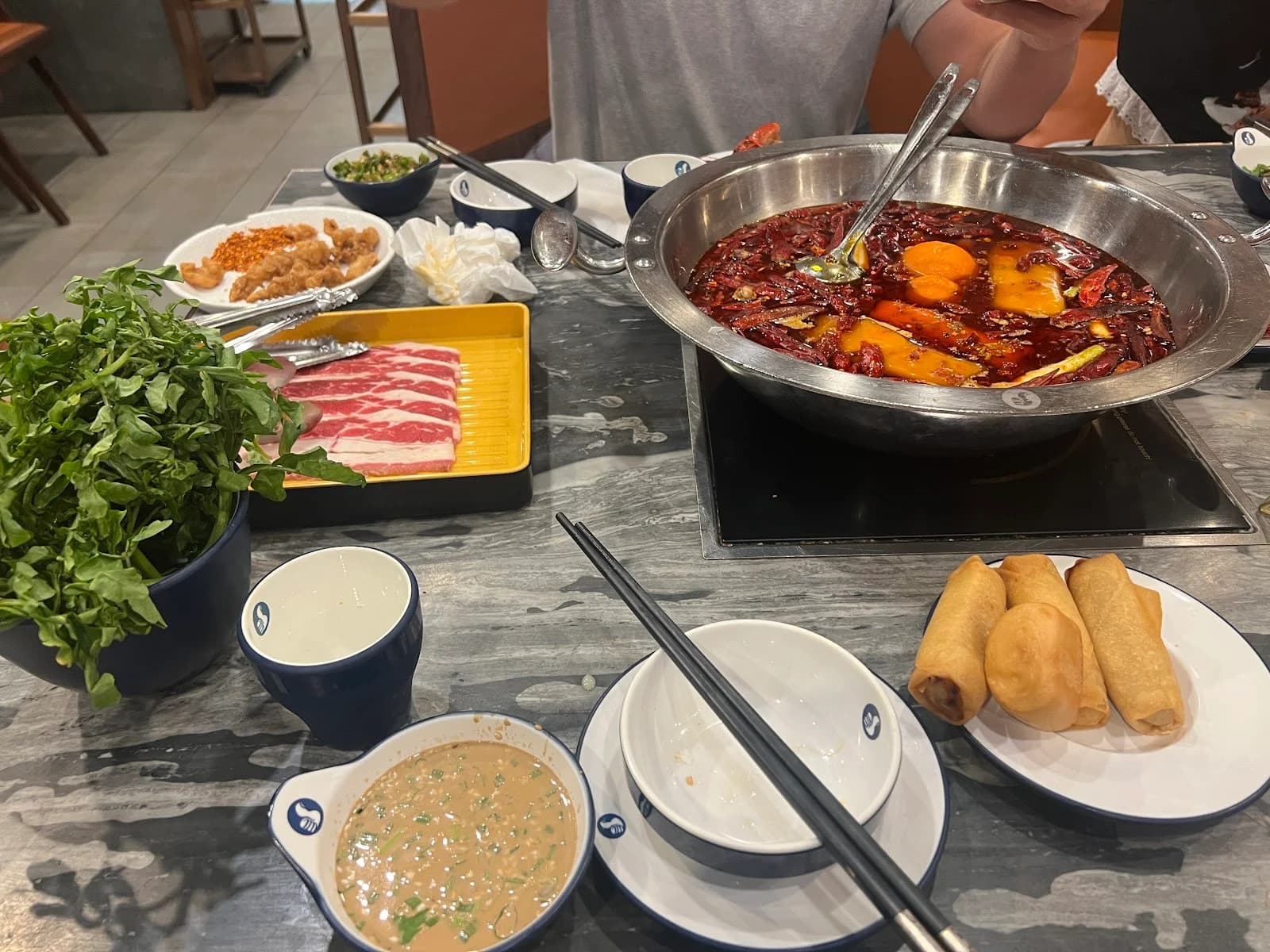 Liuyishou Hotpot(Chicago) 刘一手火锅 (芝加哥) photo 6