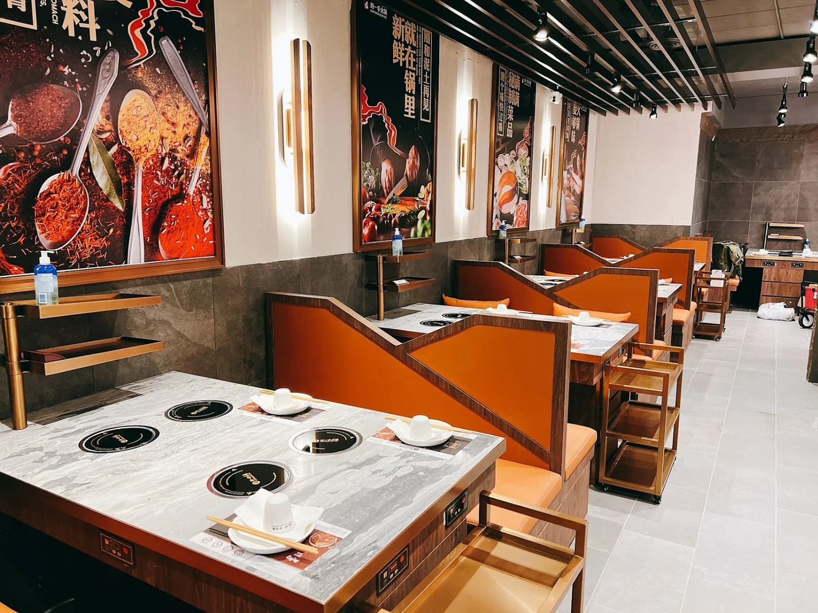 Liuyishou Hotpot(Chicago) 刘一手火锅 (芝加哥) photo 1
