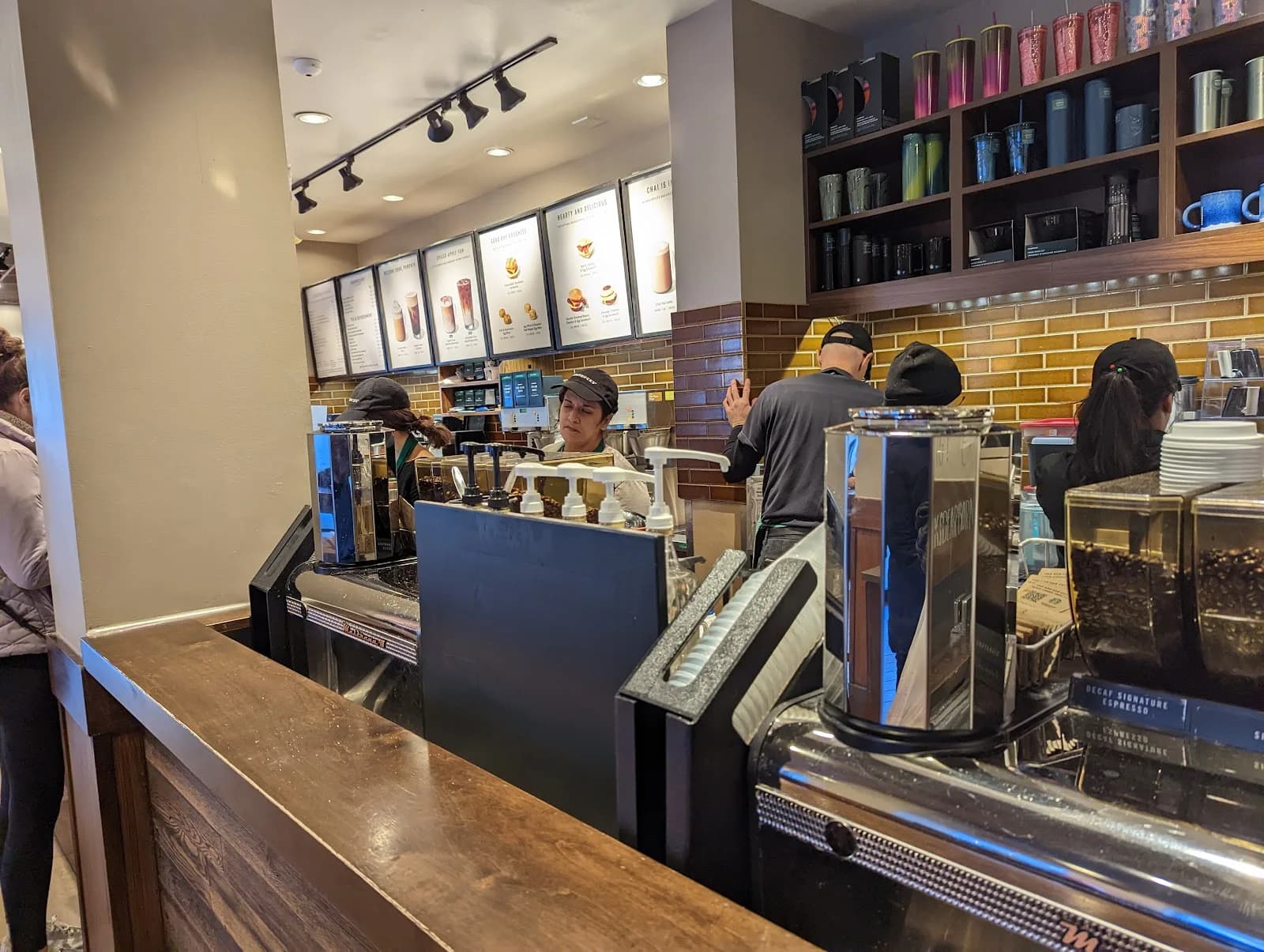 Starbucks photo 3