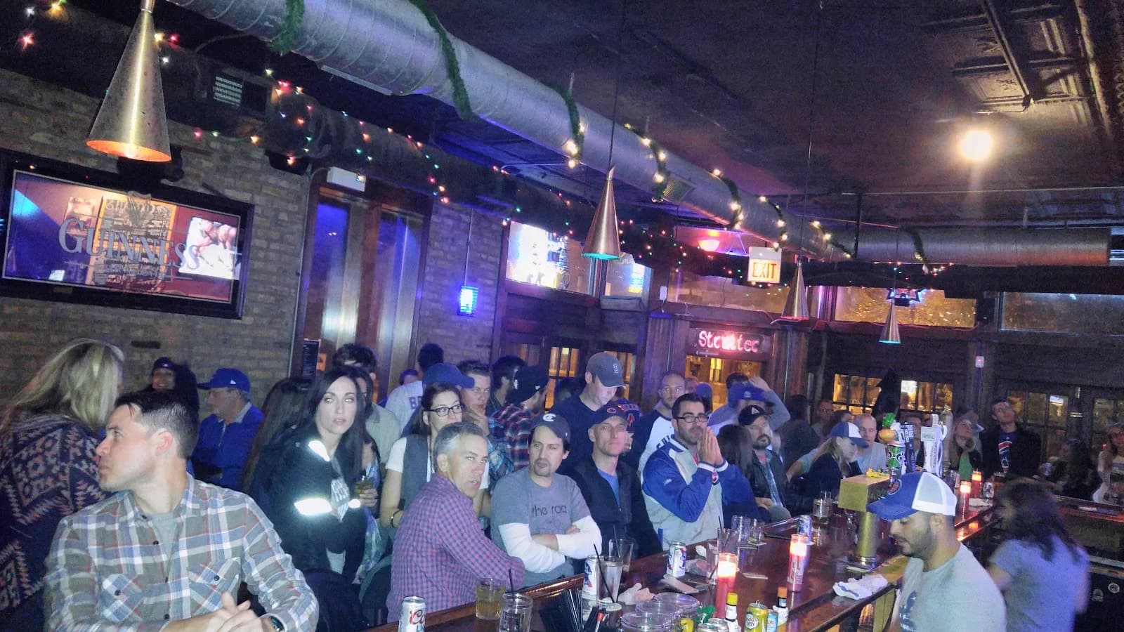 Floyd's Pub photo 3