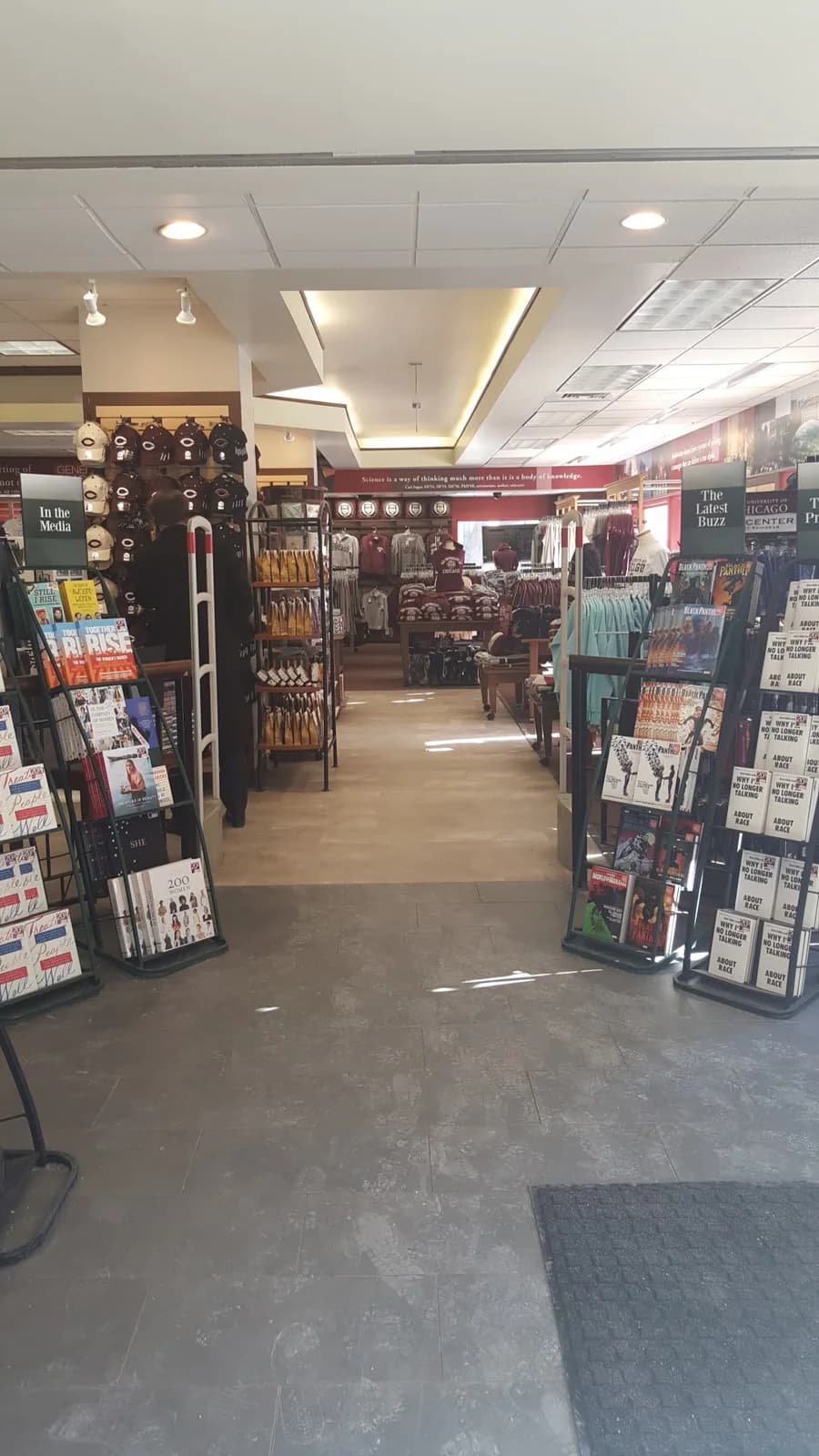 The University of Chicago Bookstore & Cafe photo 8