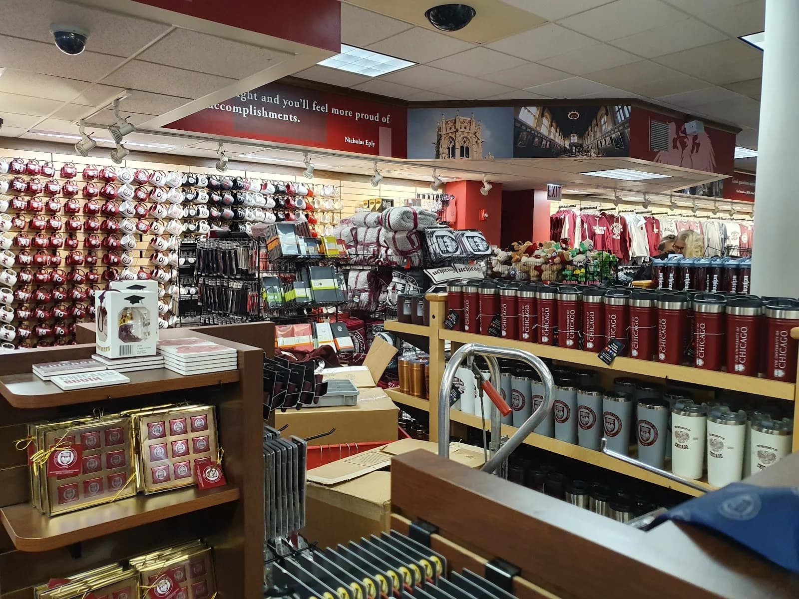 The University of Chicago Bookstore & Cafe photo 7