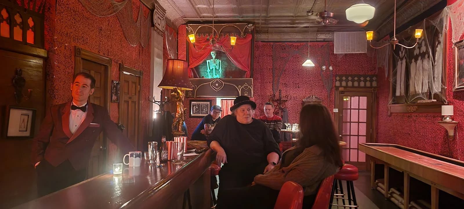Weegee's Lounge photo 3