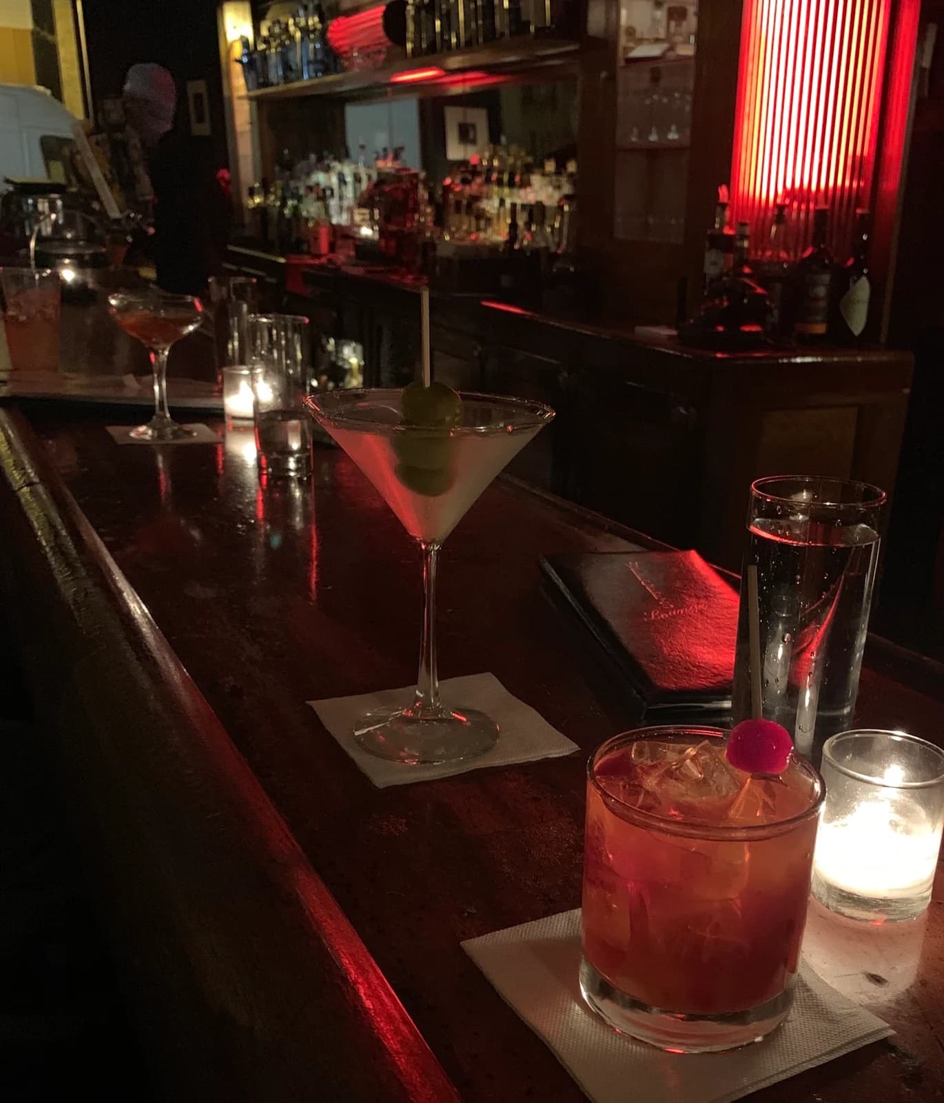 Weegee's Lounge photo 9