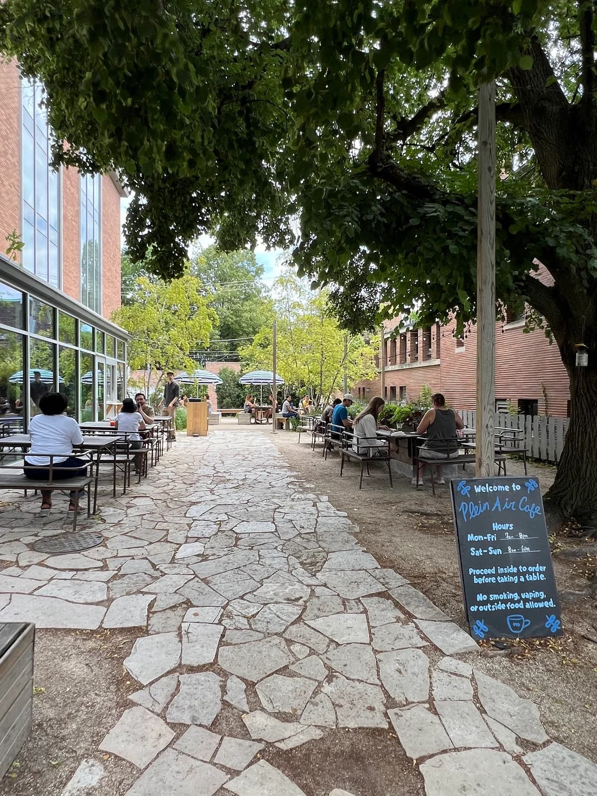 Plein Air Cafe photo 3