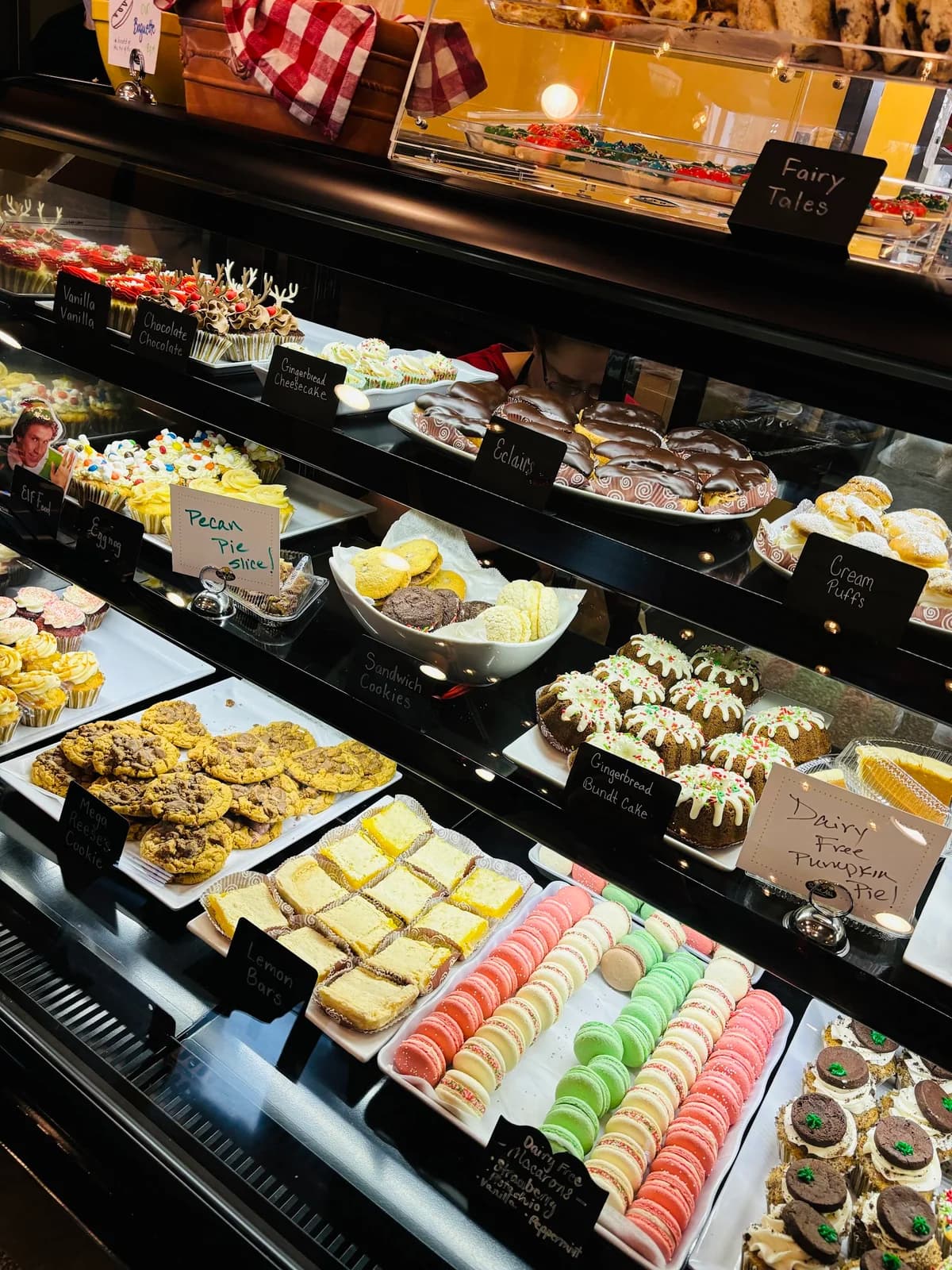 Sweet Ali's Gluten Free Bakery - Hinsdale photo 10