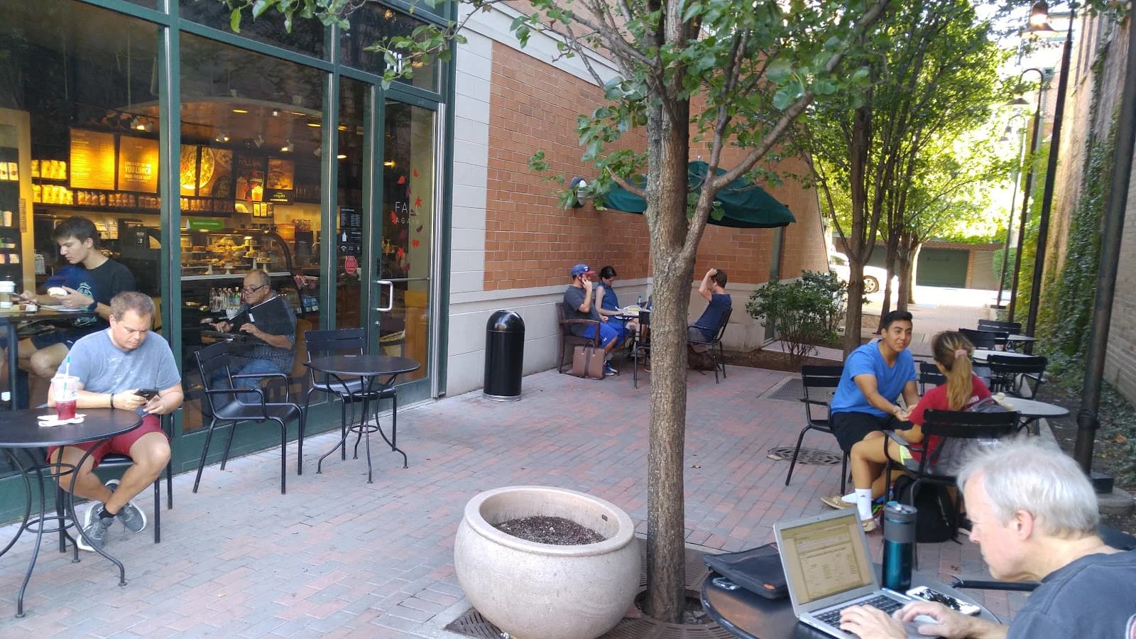 Starbucks Coffee Company photo 6