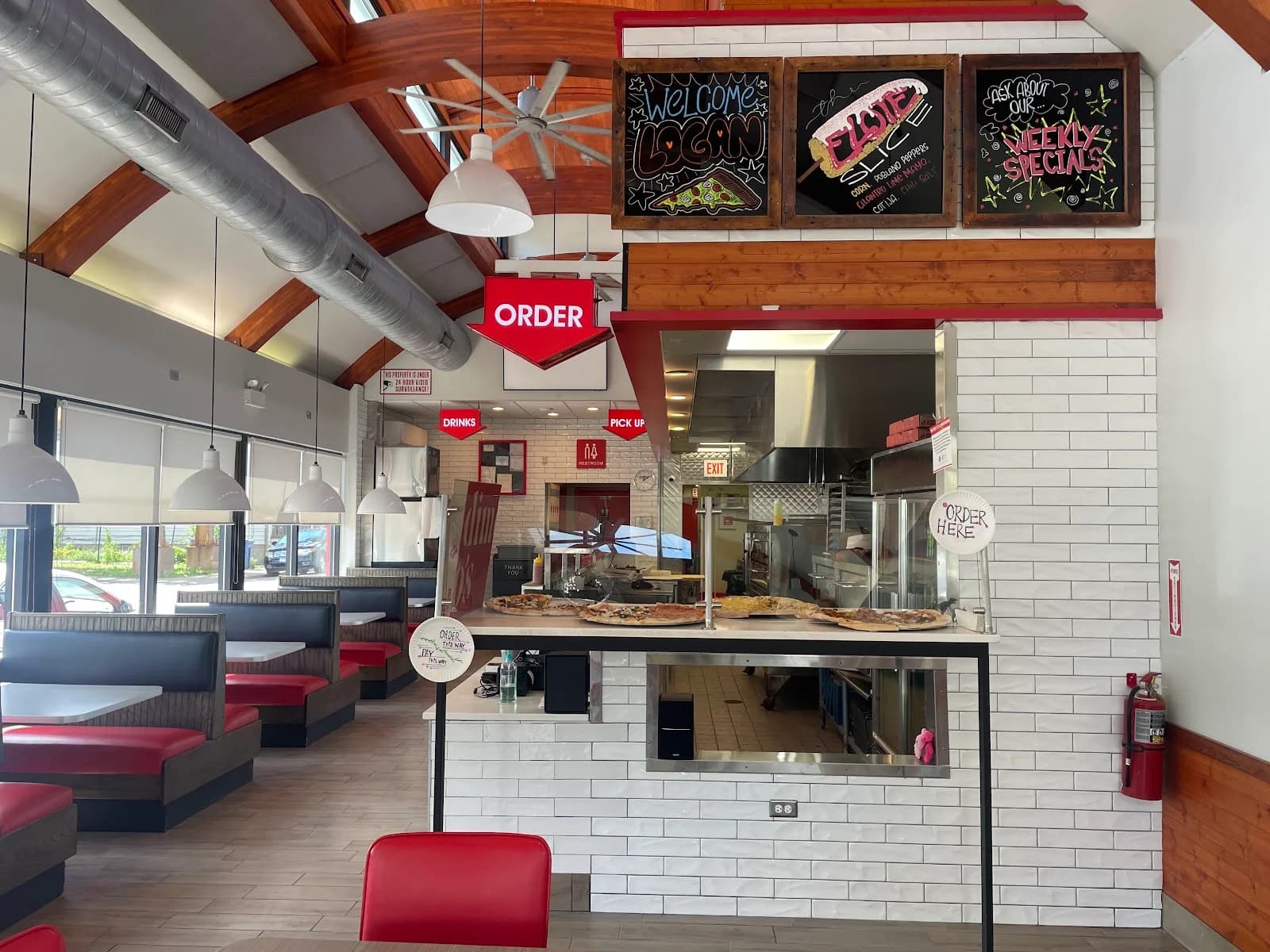 Dimo's Pizza Logan Square photo 1