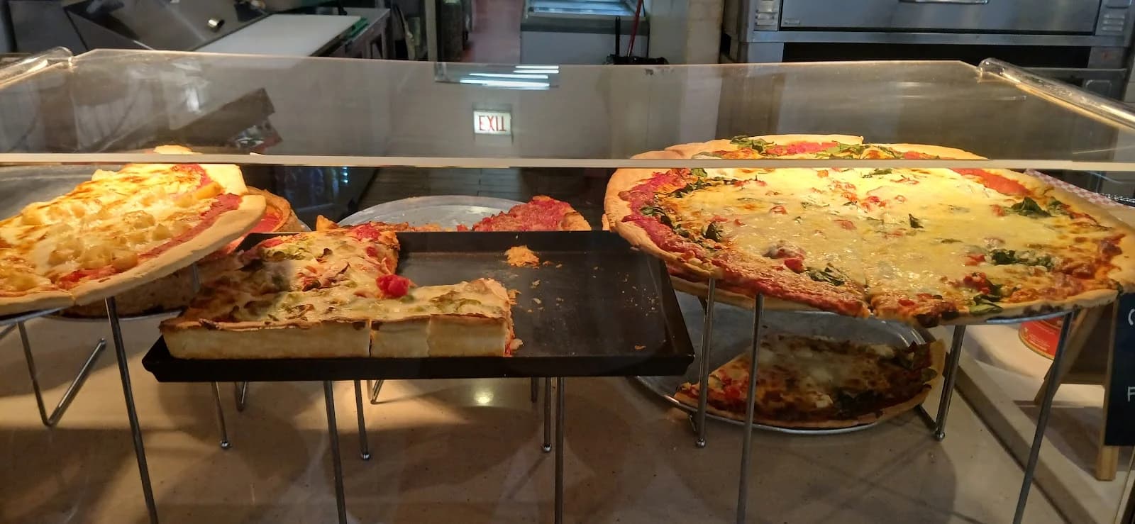 Petes Pizza and Bakehouse photo 9