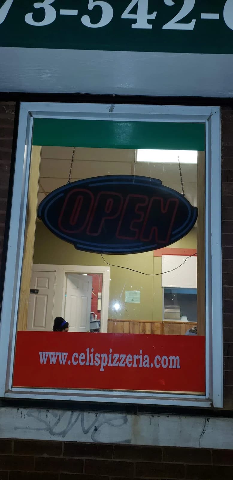 Celis Pizzeria photo 6