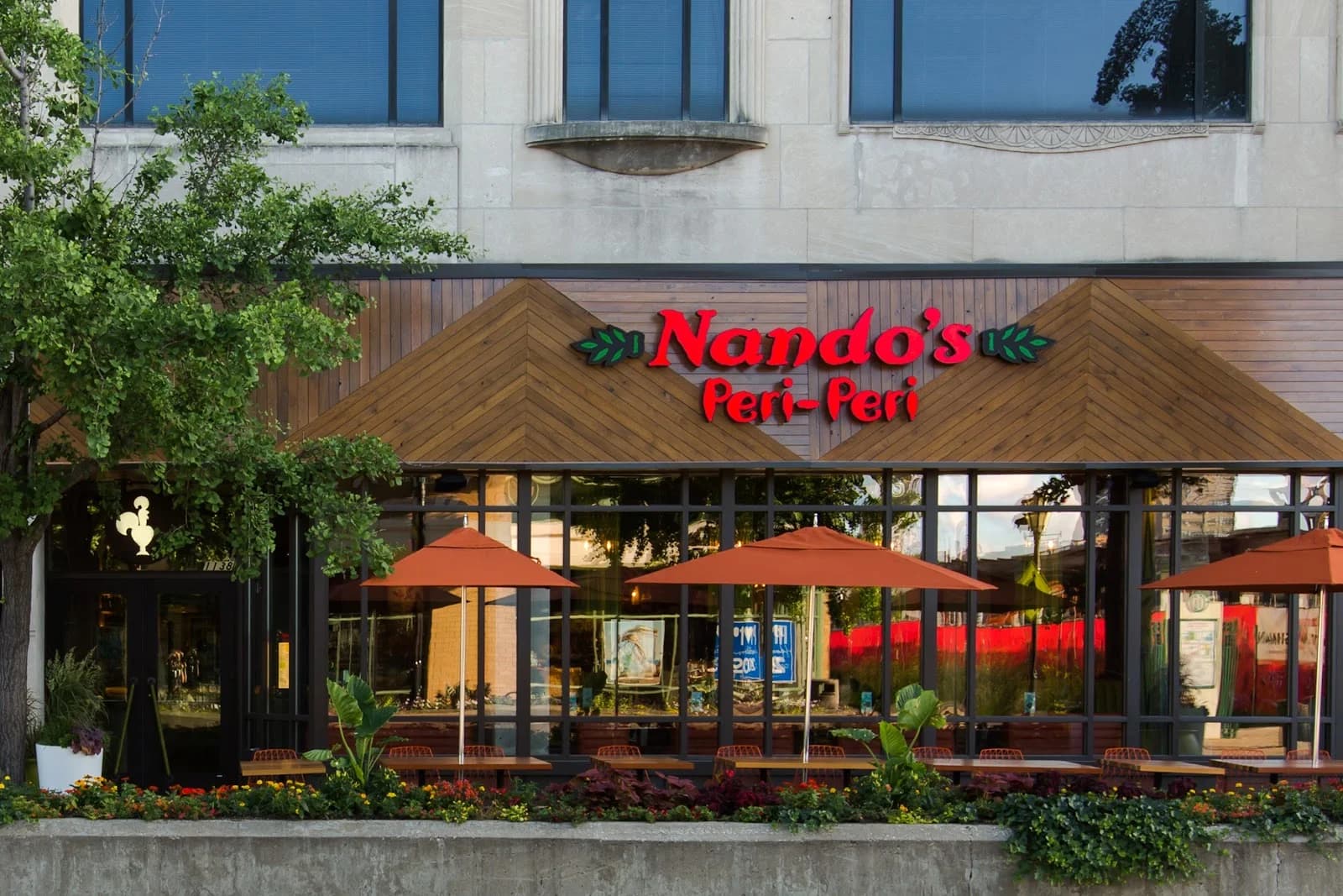 Nando's PERi-PERi photo 3