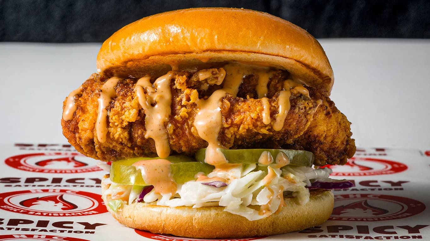 Nashville Hot Chicken - Chicago photo 4
