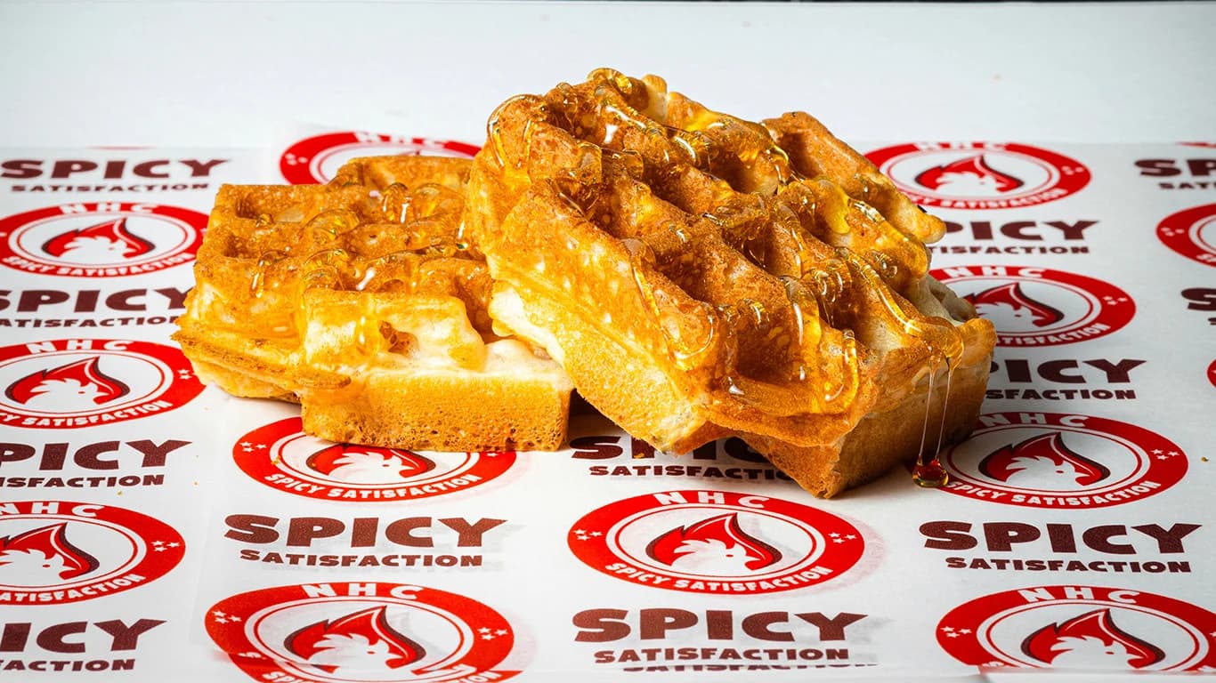 Nashville Hot Chicken - Chicago photo 10