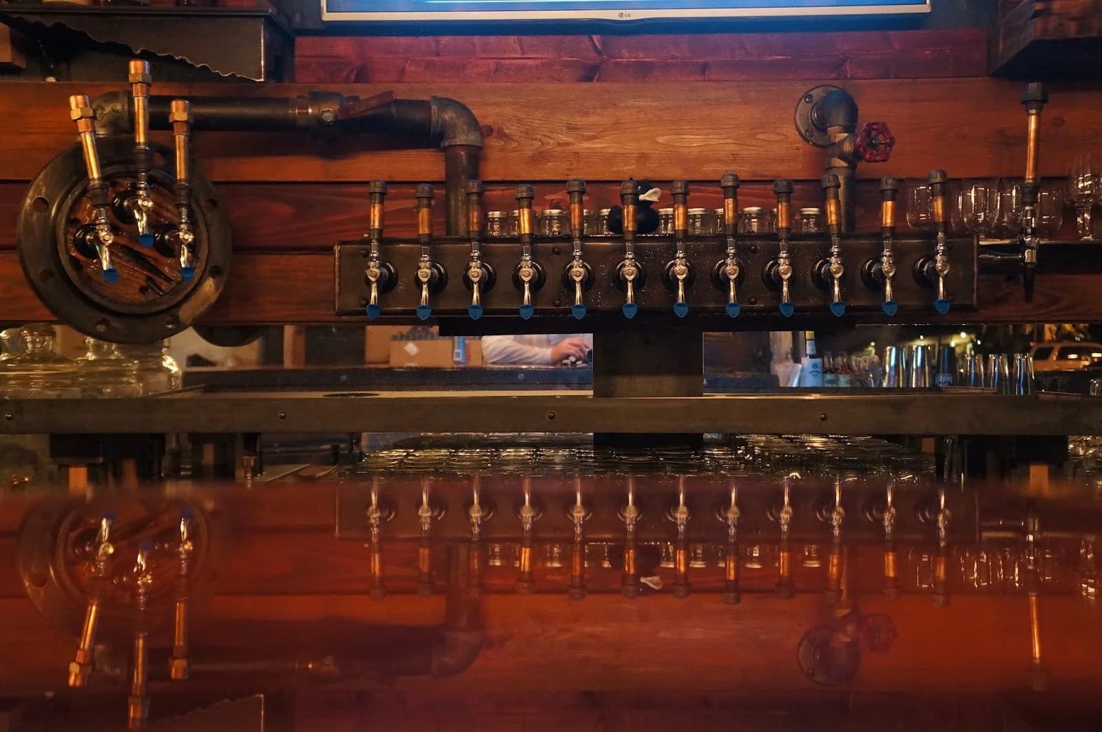 The Black Duck Cask and Bottle photo 1