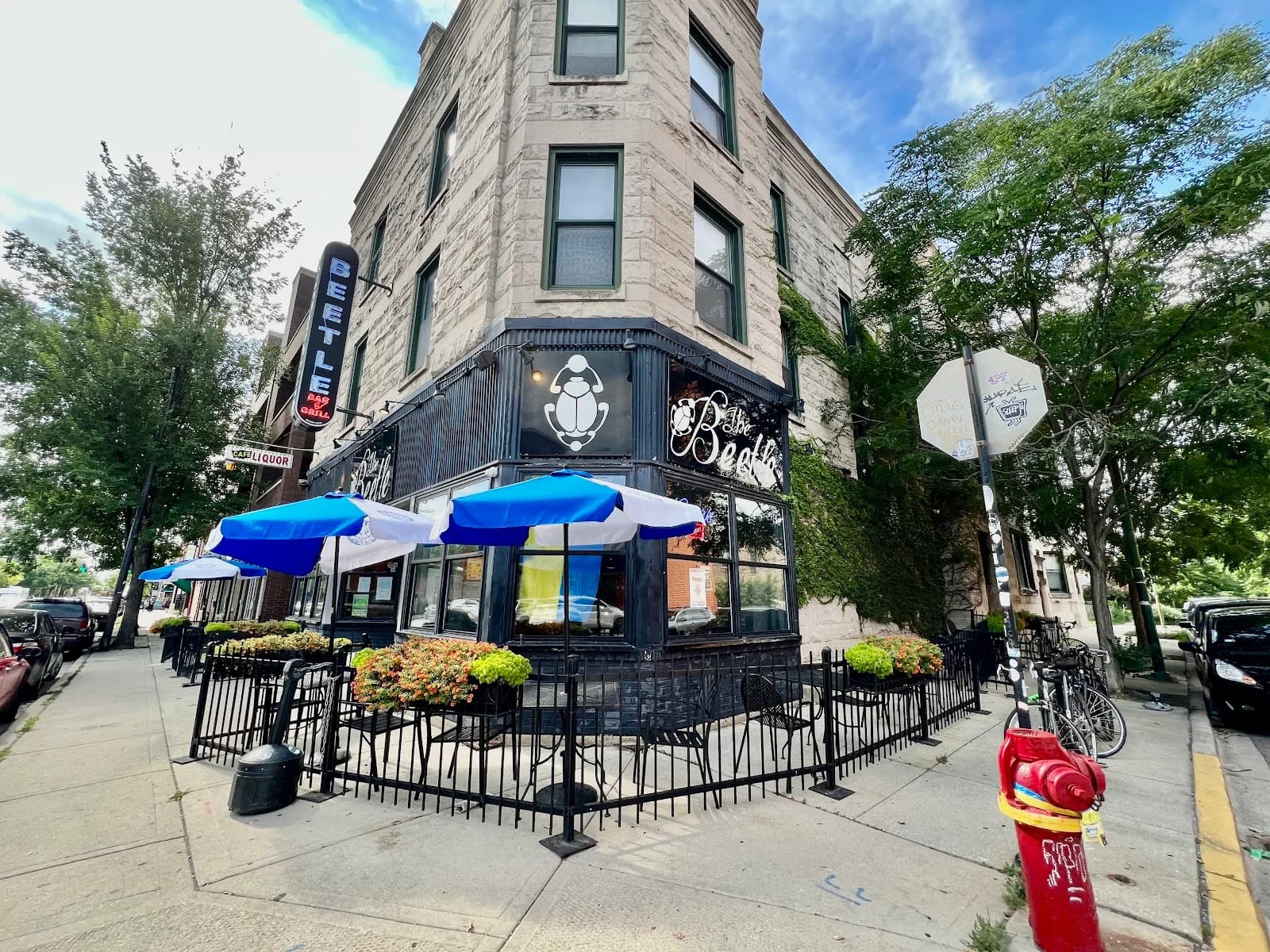 The Beetle Bar and Grill photo 3
