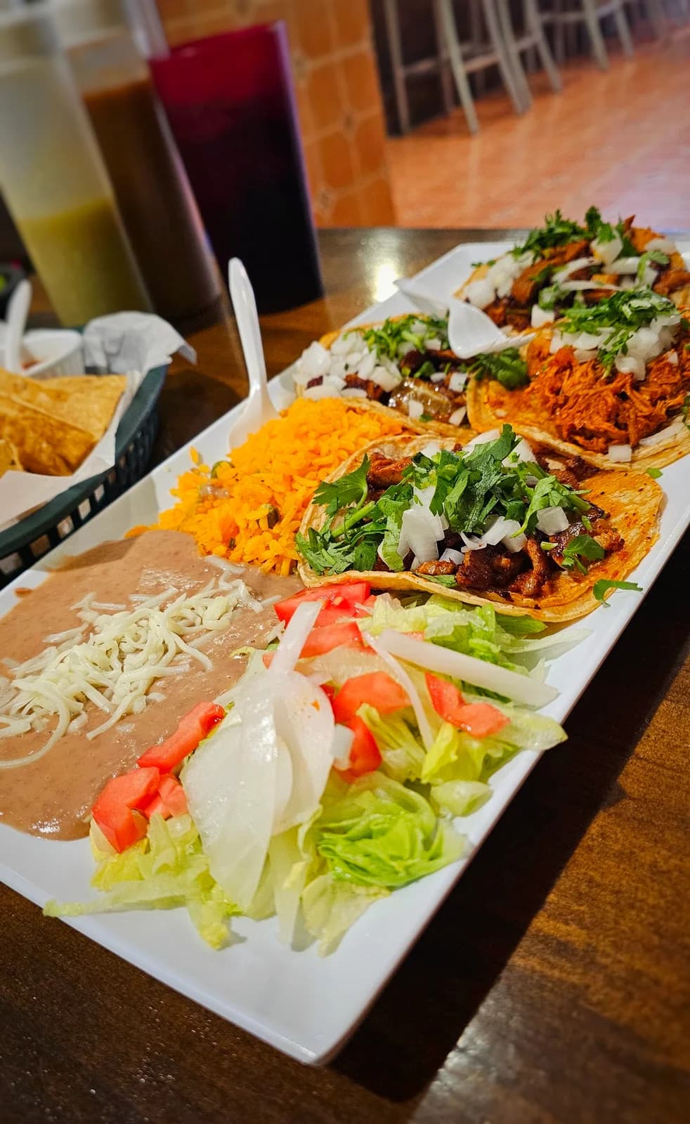 La Lagartija Taqueria photo 4