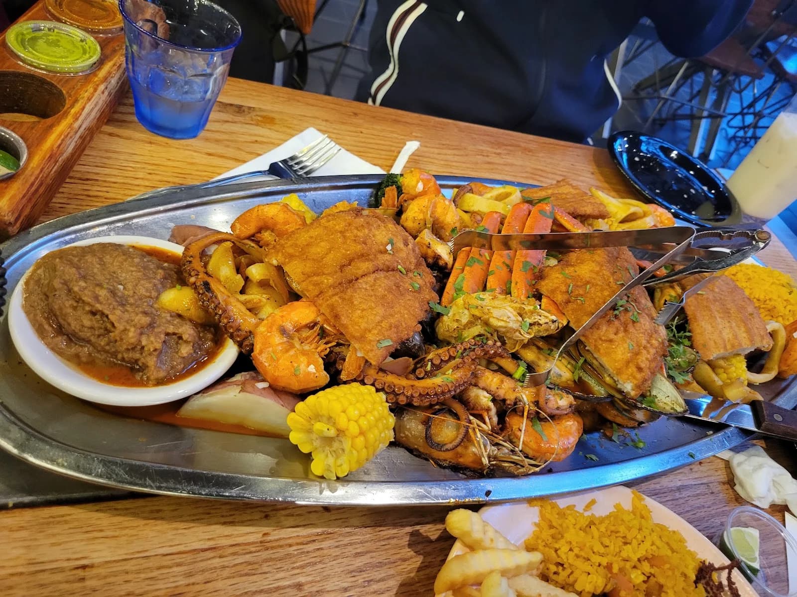 El Barco Mariscos photo 4