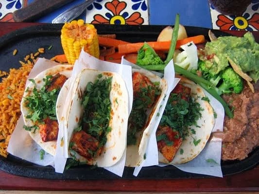 El Barco Mariscos photo 2