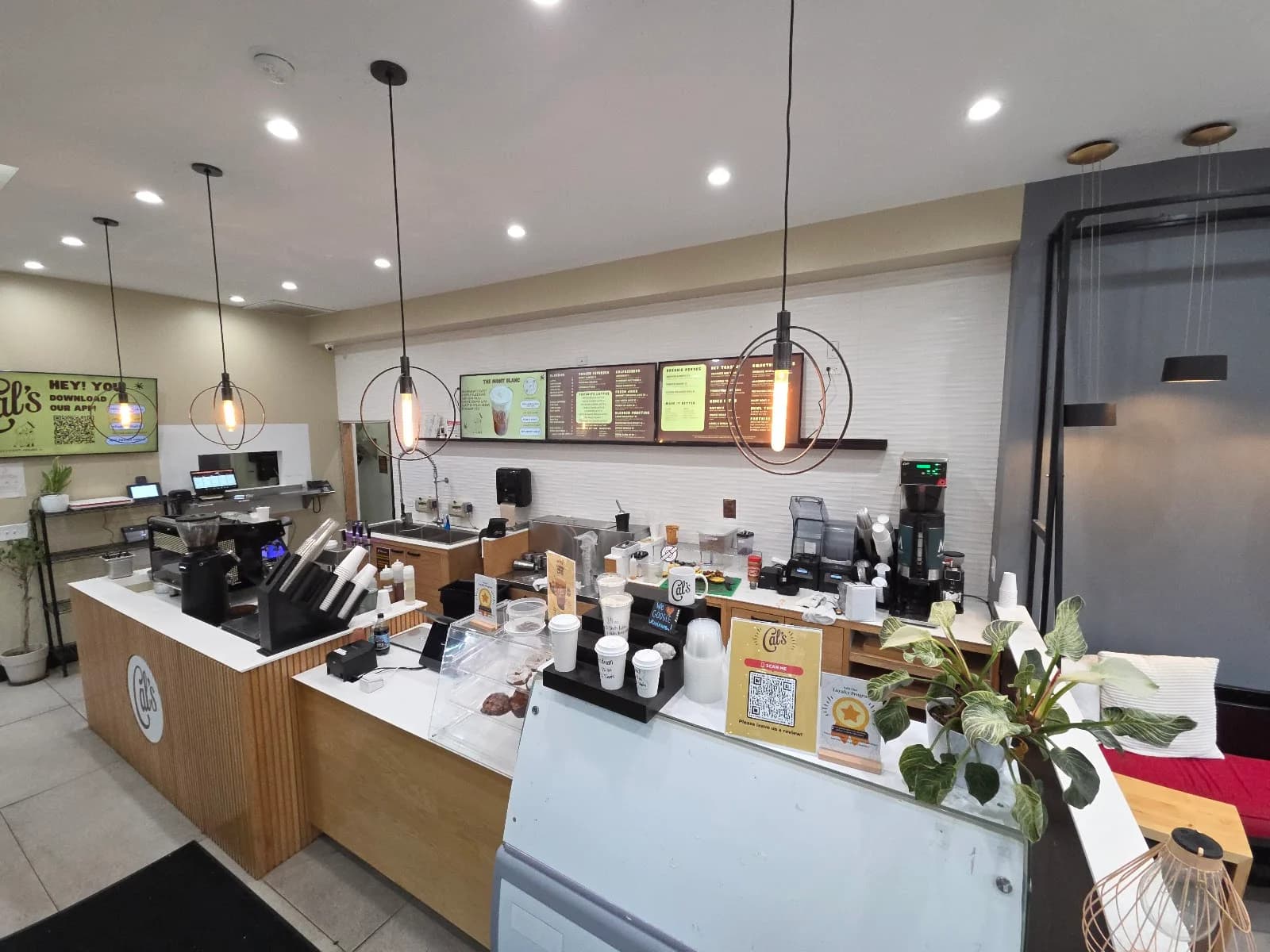 Cal's Corner photo 1