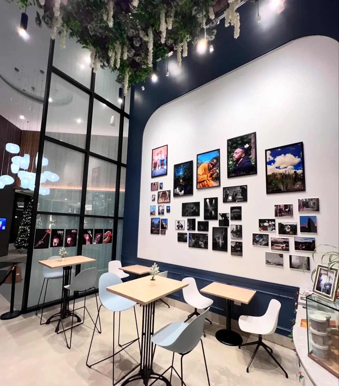 Gallery Café : River West photo 1