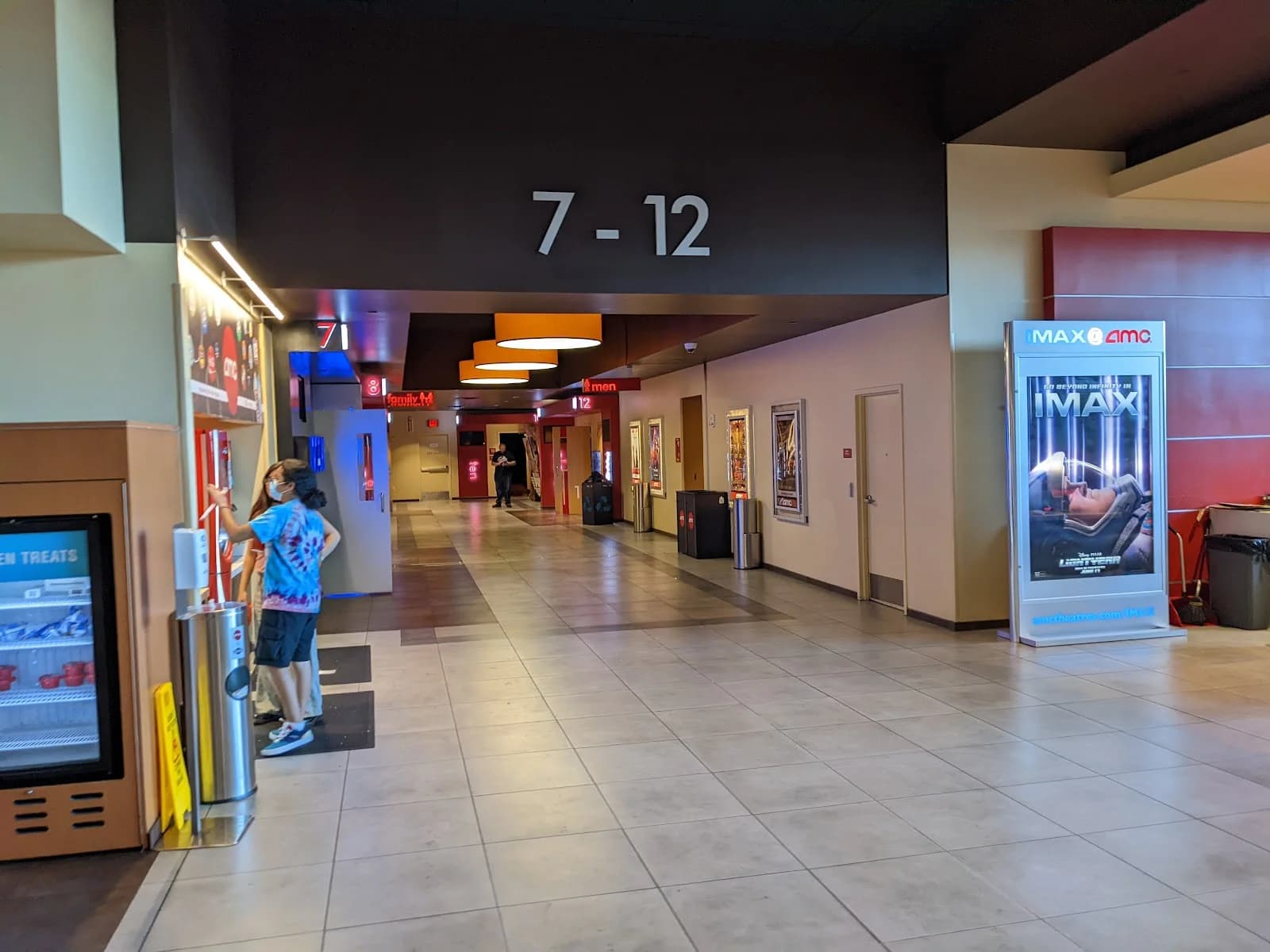AMC Oakbrook Center 12 photo 6