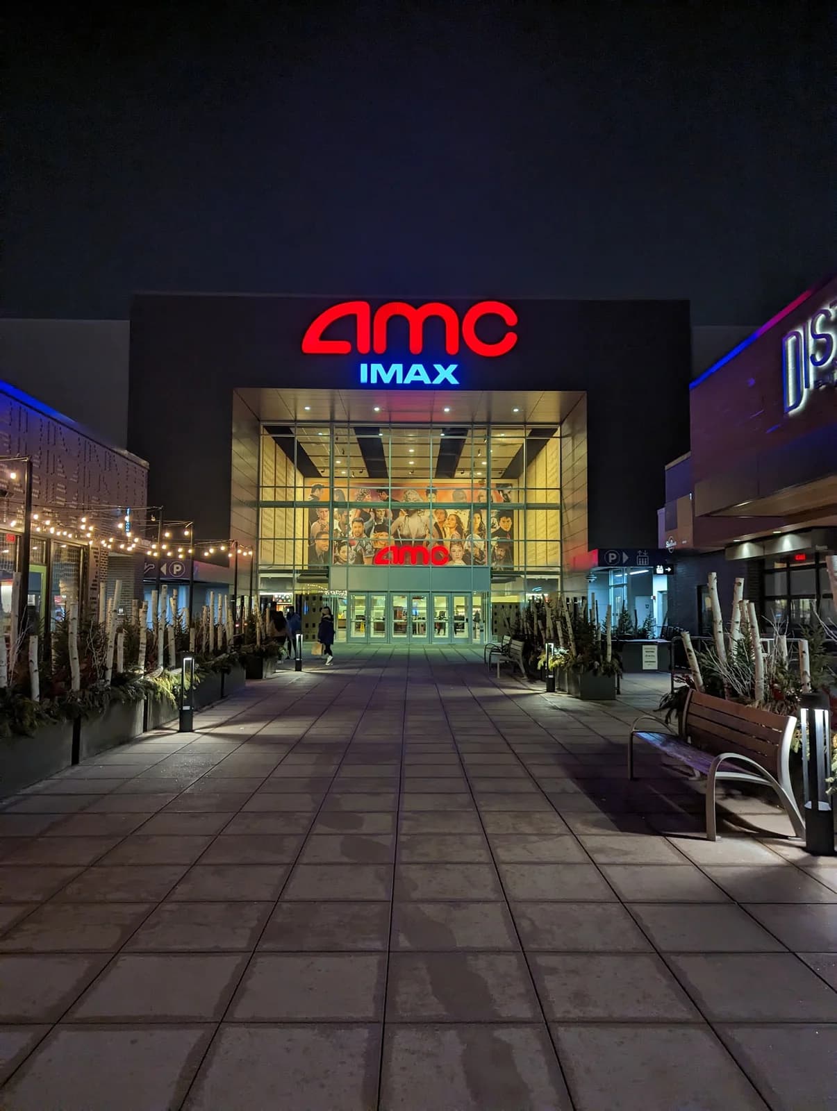 AMC Oakbrook Center 12 photo 5