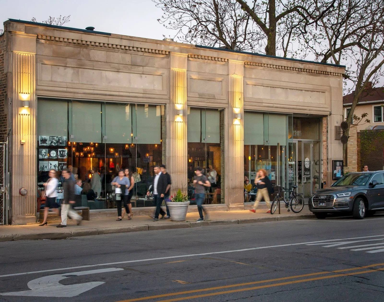 Evanston Space photo 9