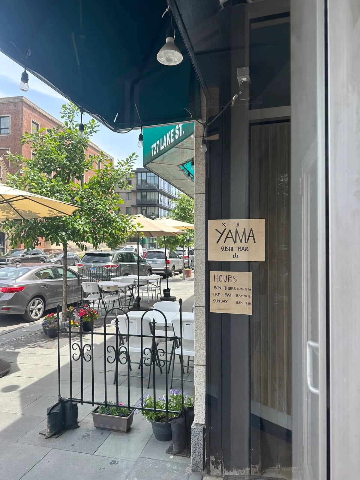Yama Sushi Bar photo 3