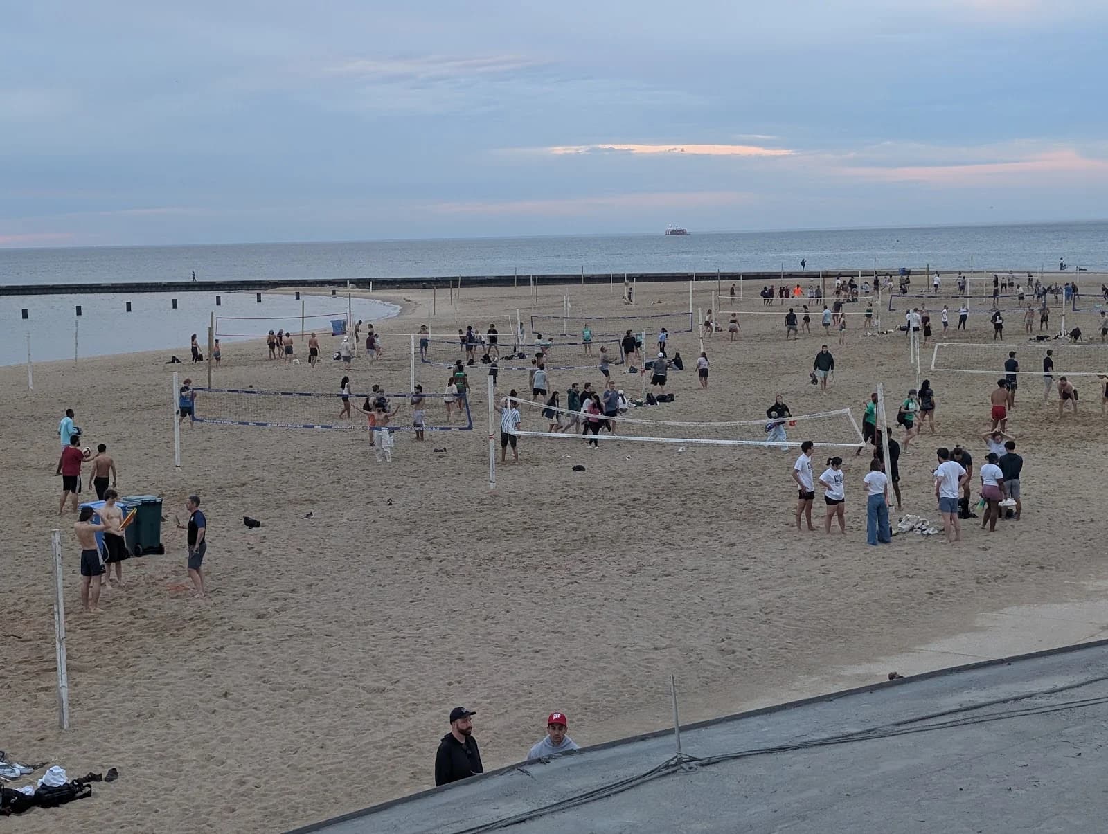 Castaways Beach Club photo 5