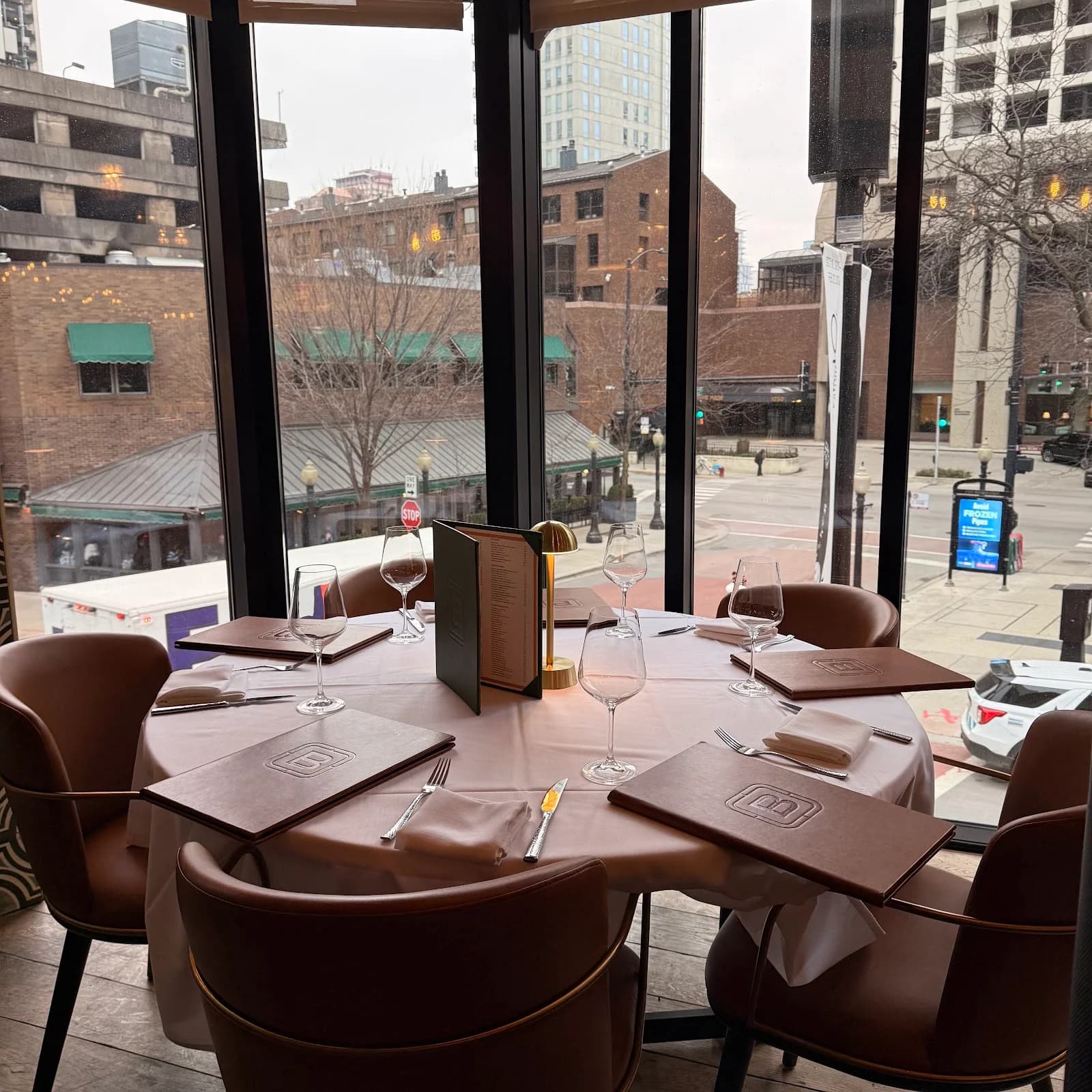 The Bellevue Chicago photo 5