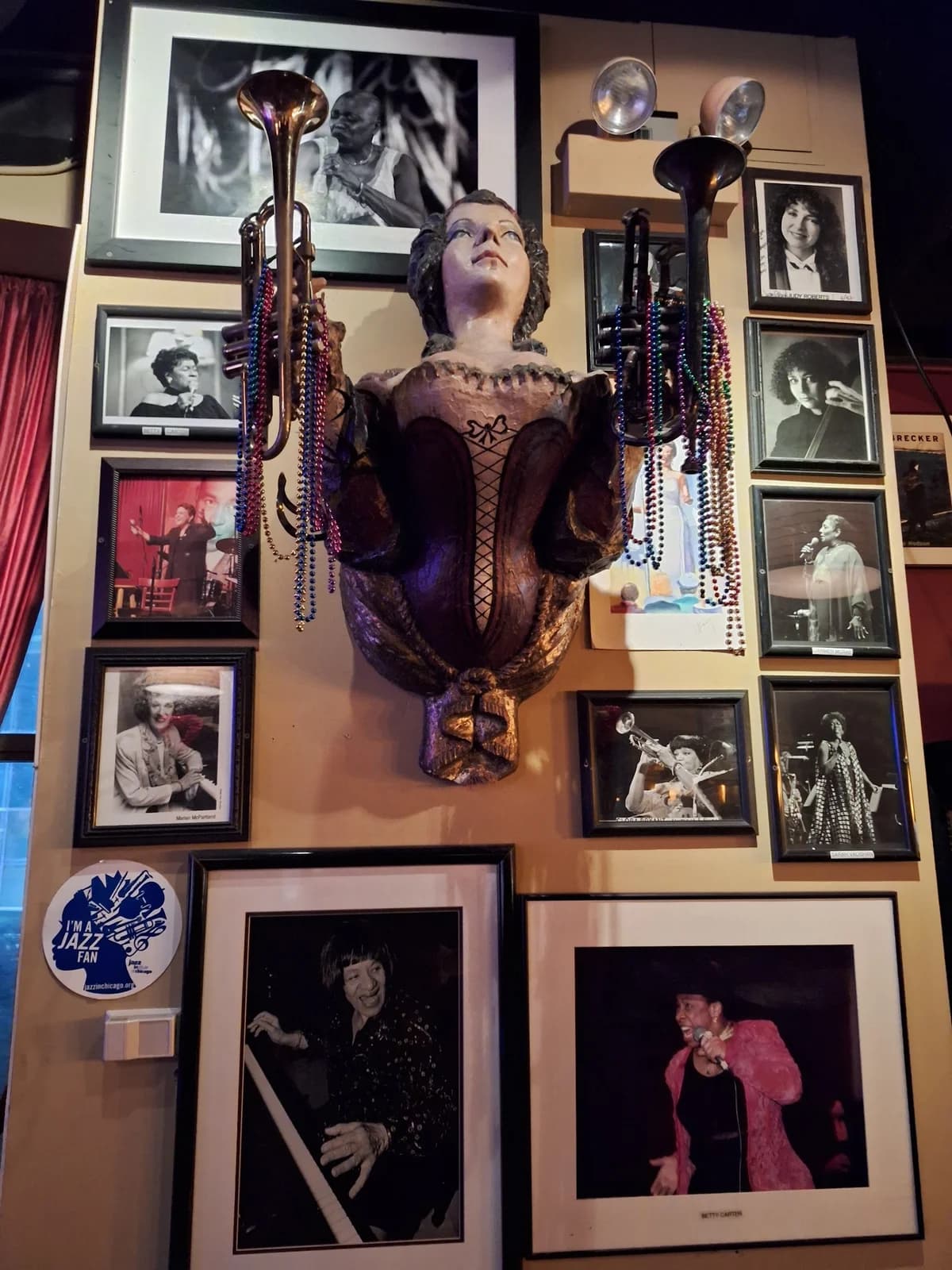 Jazz Showcase photo 3