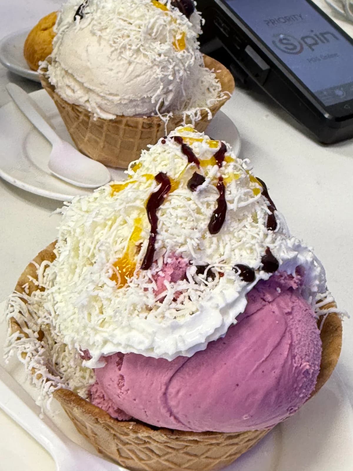 Nube's Ice Cream & Coffee Shop photo 4